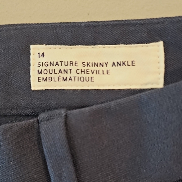 GAP Women's Navy Pants - Picture 6 of 9